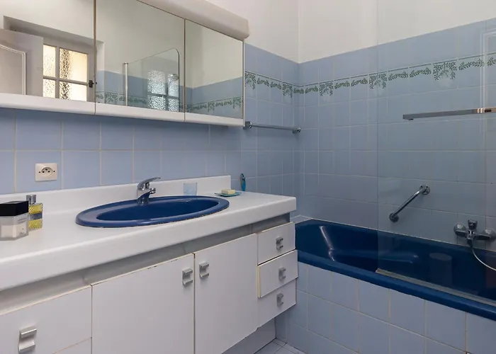 La Kayola Hébergement de vacances *