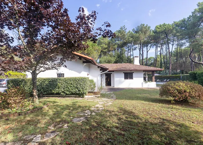 La Kayola Hébergement de vacances *